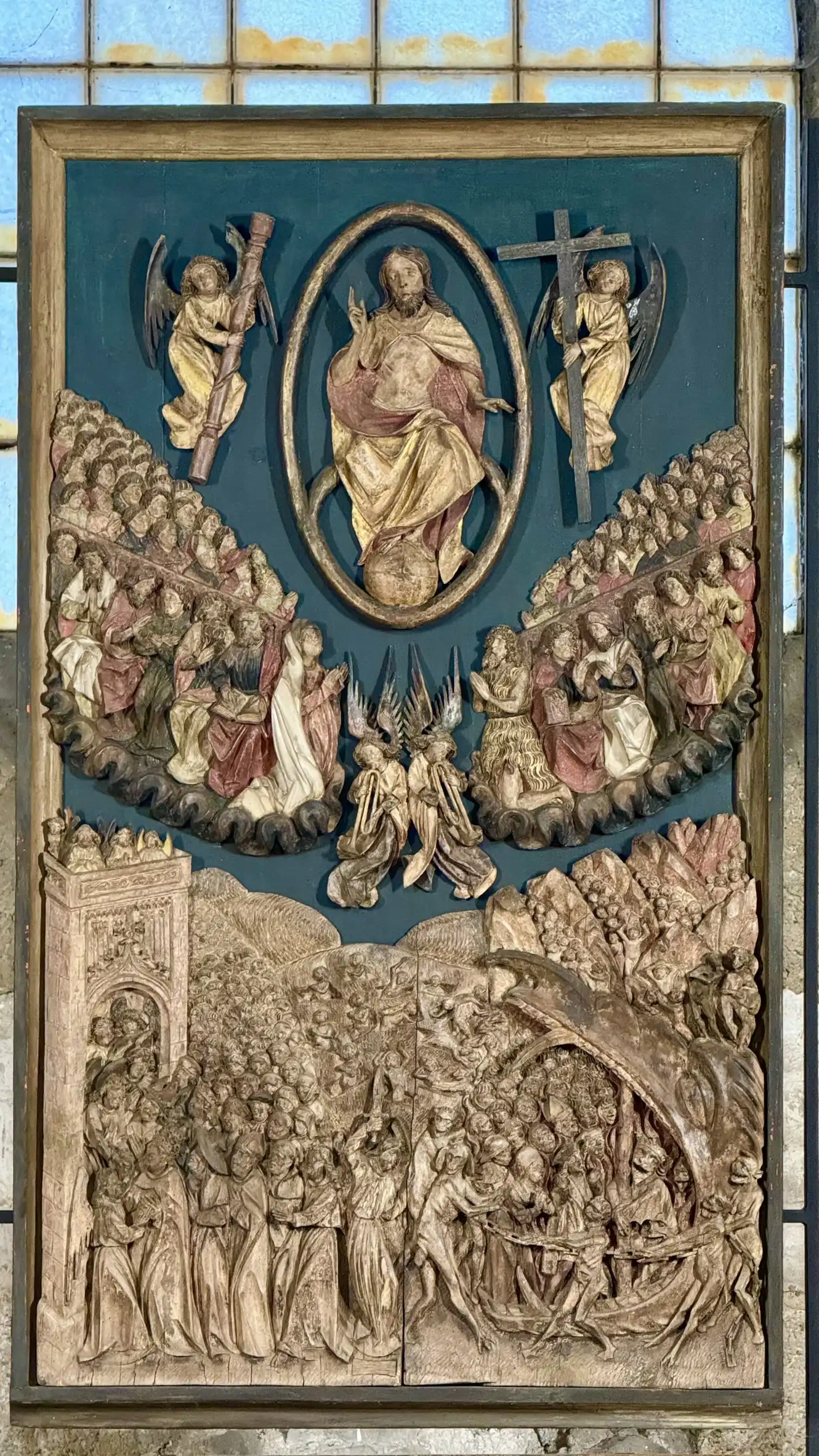 3_winged altar_middle piece