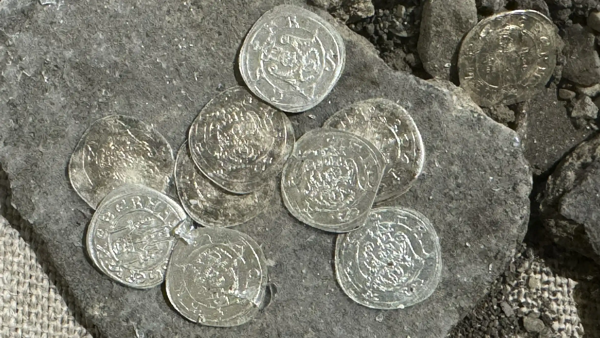 1_coins