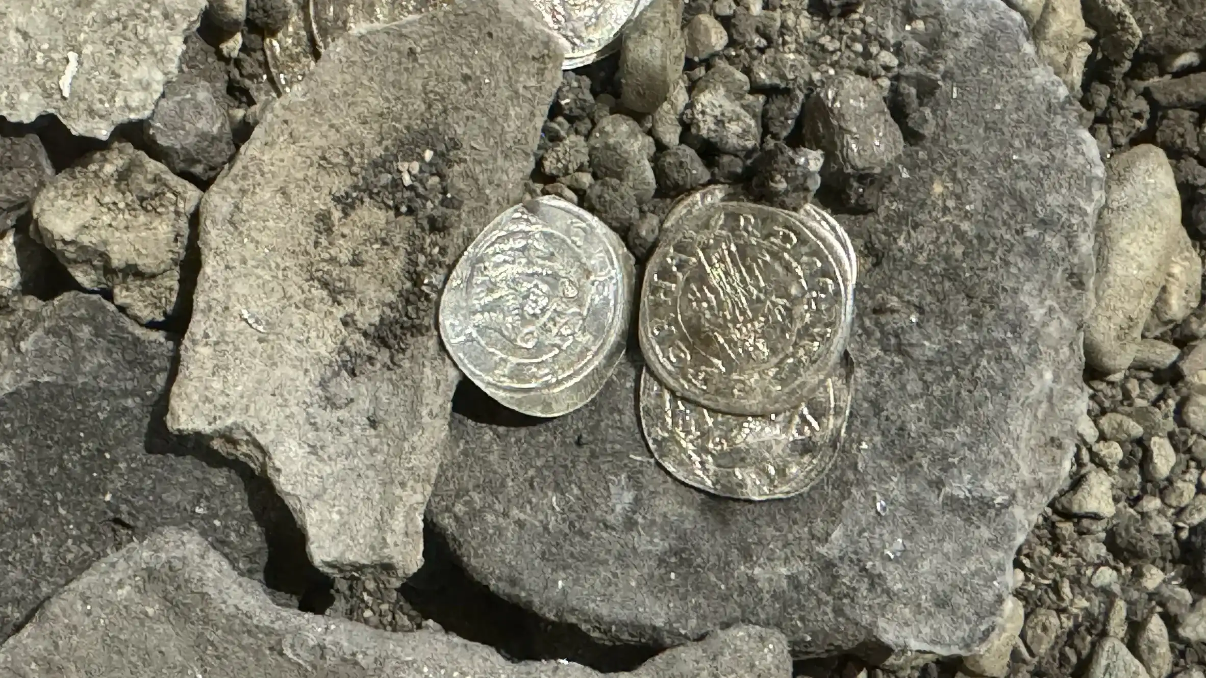 2_coins