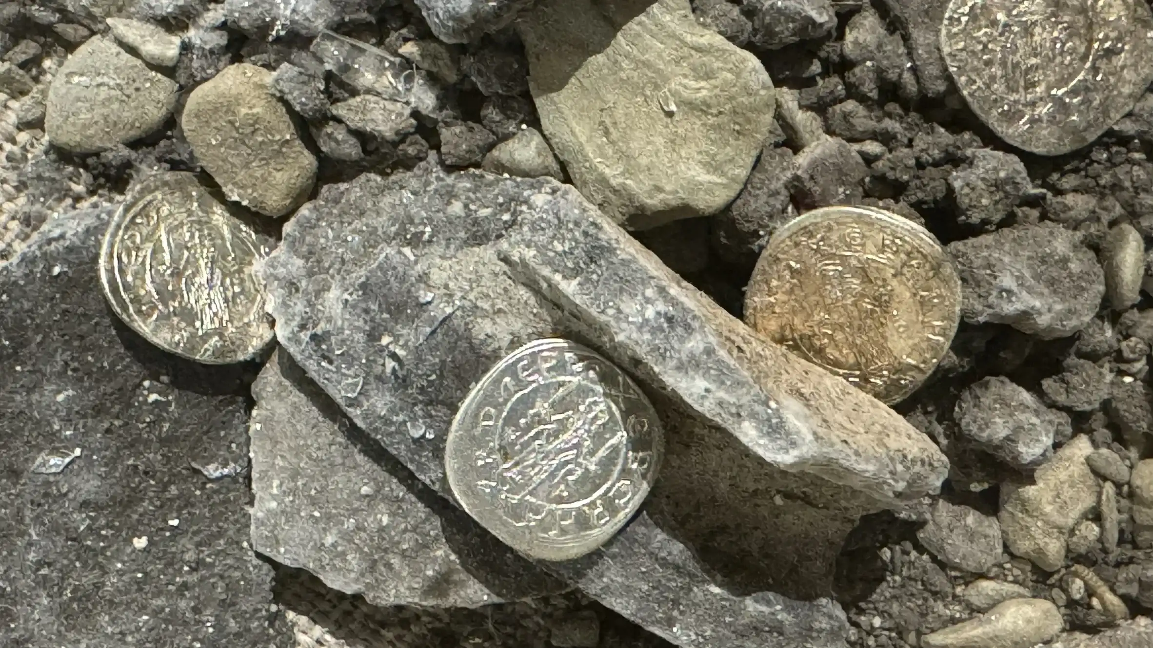3_coins
