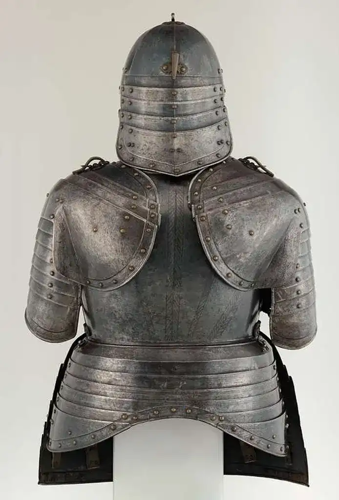 Half Armour | Rear View