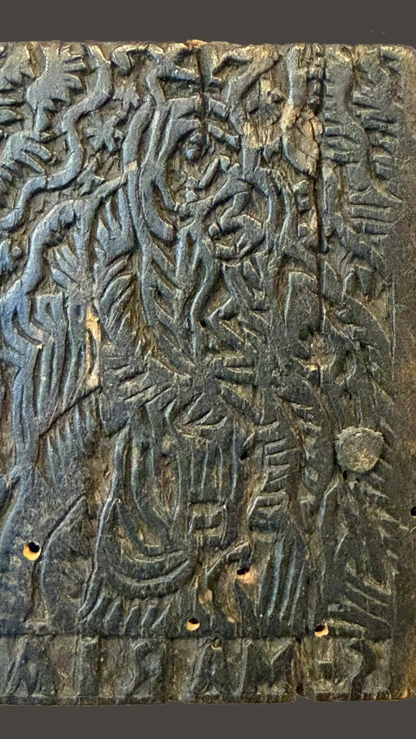 Wooden textile printing mould with dense foliate pattern